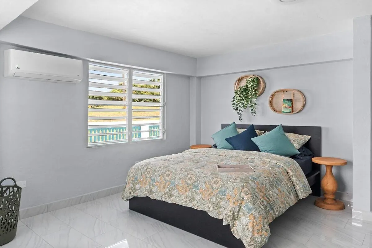 Villa Vista Carolina 0*,  Puerto Rico