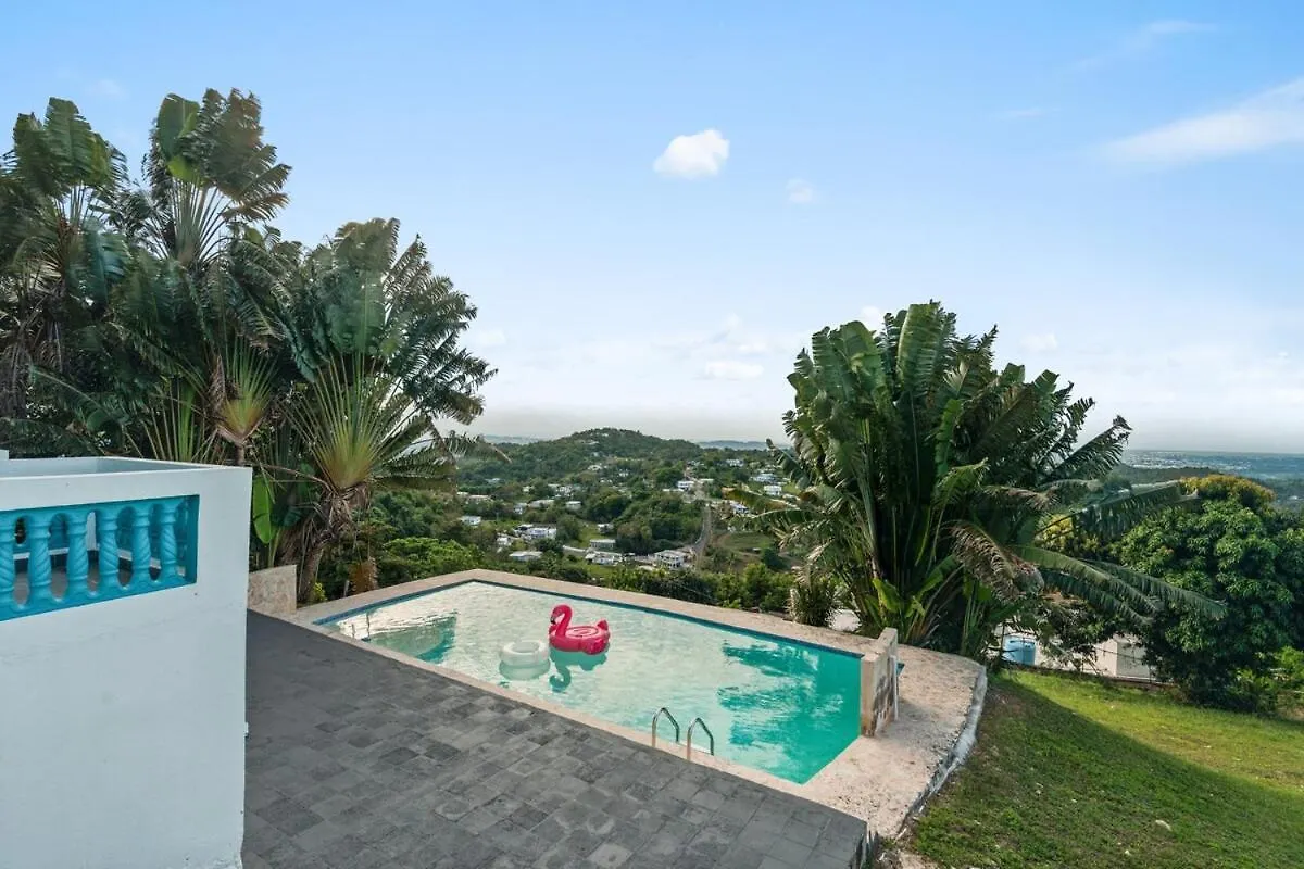 Villa Vista Carolina 0*,